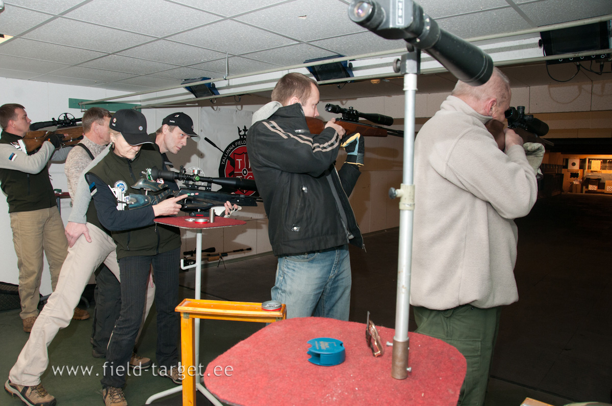 Chief Marchall cheking if shooters are correctly on the line and not crossing